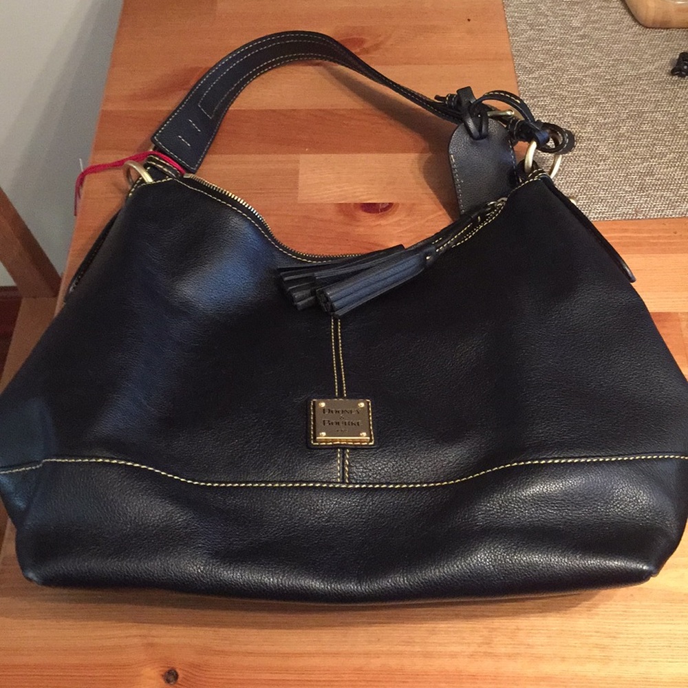 Dooney & Bourke